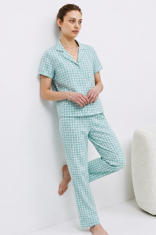V Yaka Kapama Lastik Bel Pijama Takımı