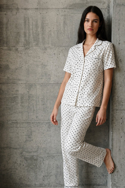 V Yaka Düğmeli Casual Pijama Takımı