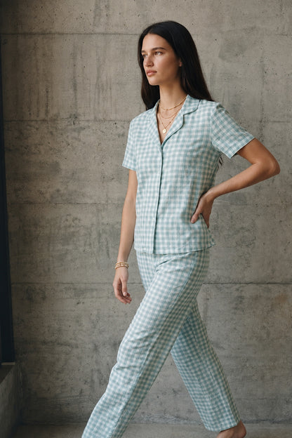 V Yaka Düğmeli Casual Pijama Takımı