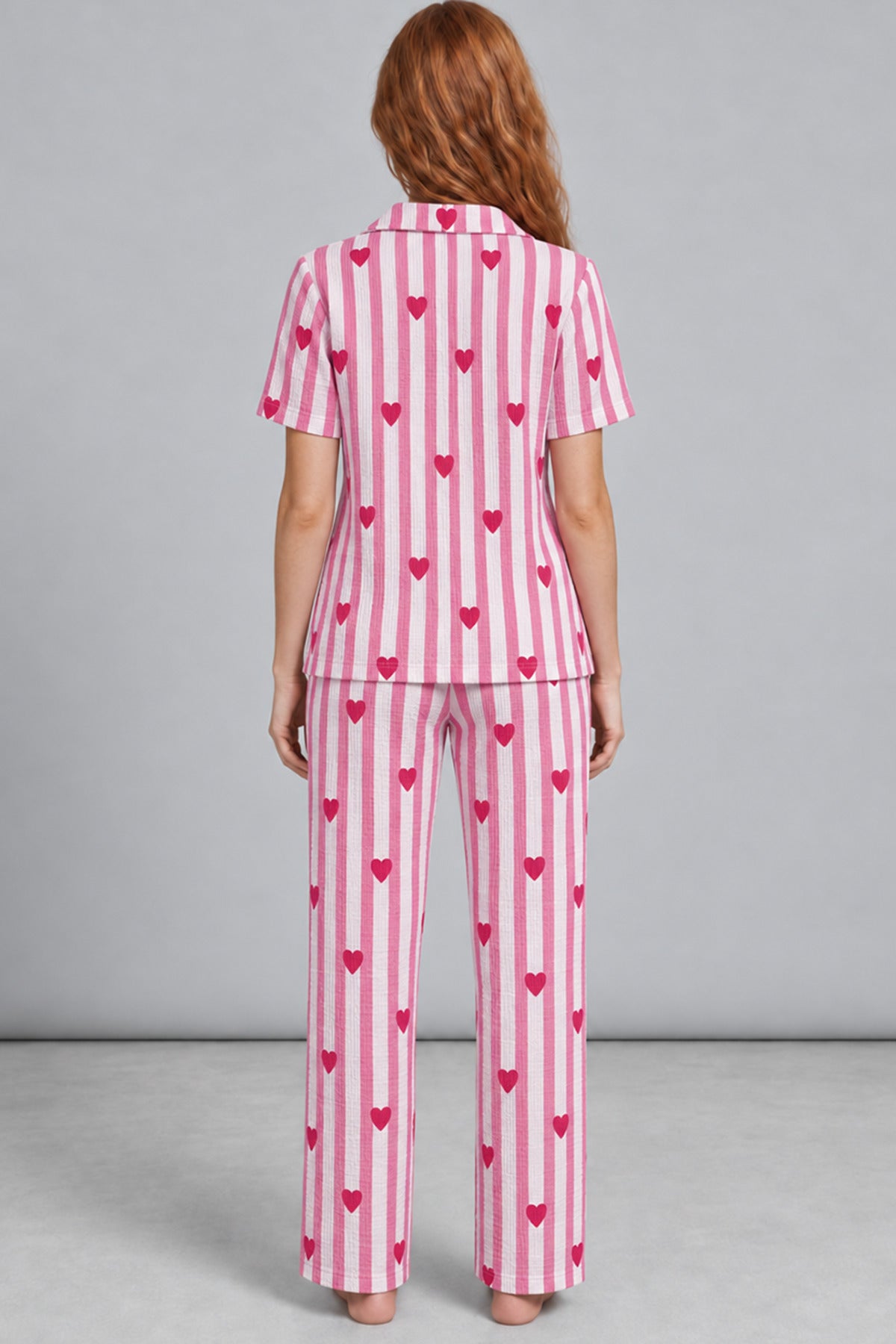 Kadın Rahat Kalıp Gömlek Yaka Pembe Kalpli Pijama Takımı 4769