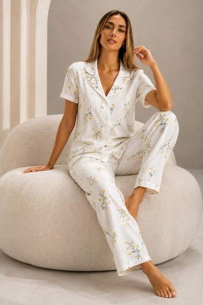 Kadın Kısa Kol Rahat Kalıp Şık Pijama Takımı