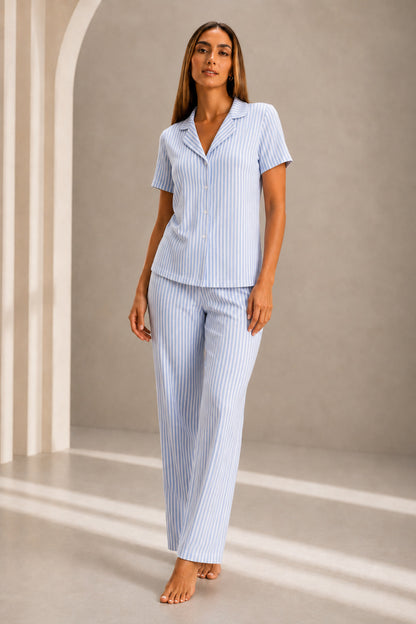 Kadın Kısa Kol Rahat Kalıp Şık Pijama Takımı