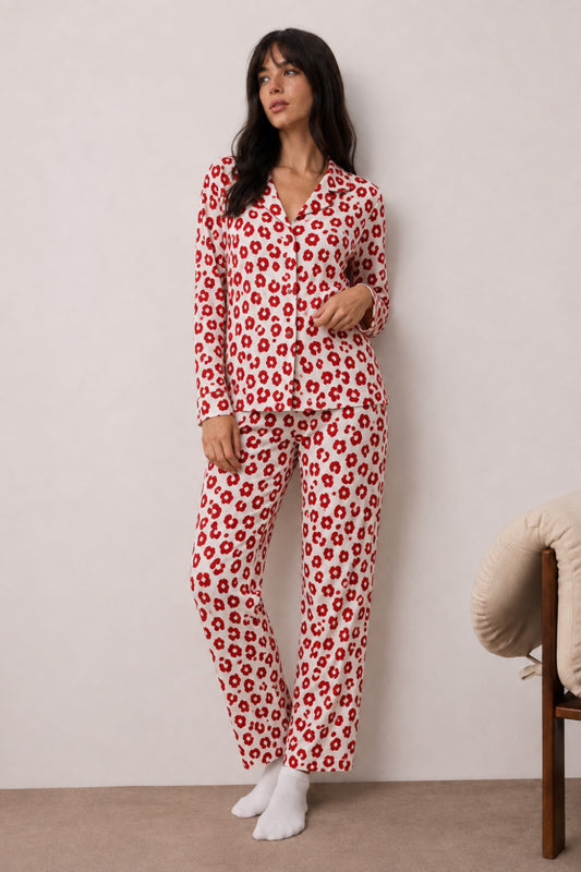 Kadın Uzun Kollu Düğmeli Alt Üst Uyku Pijama Takımı