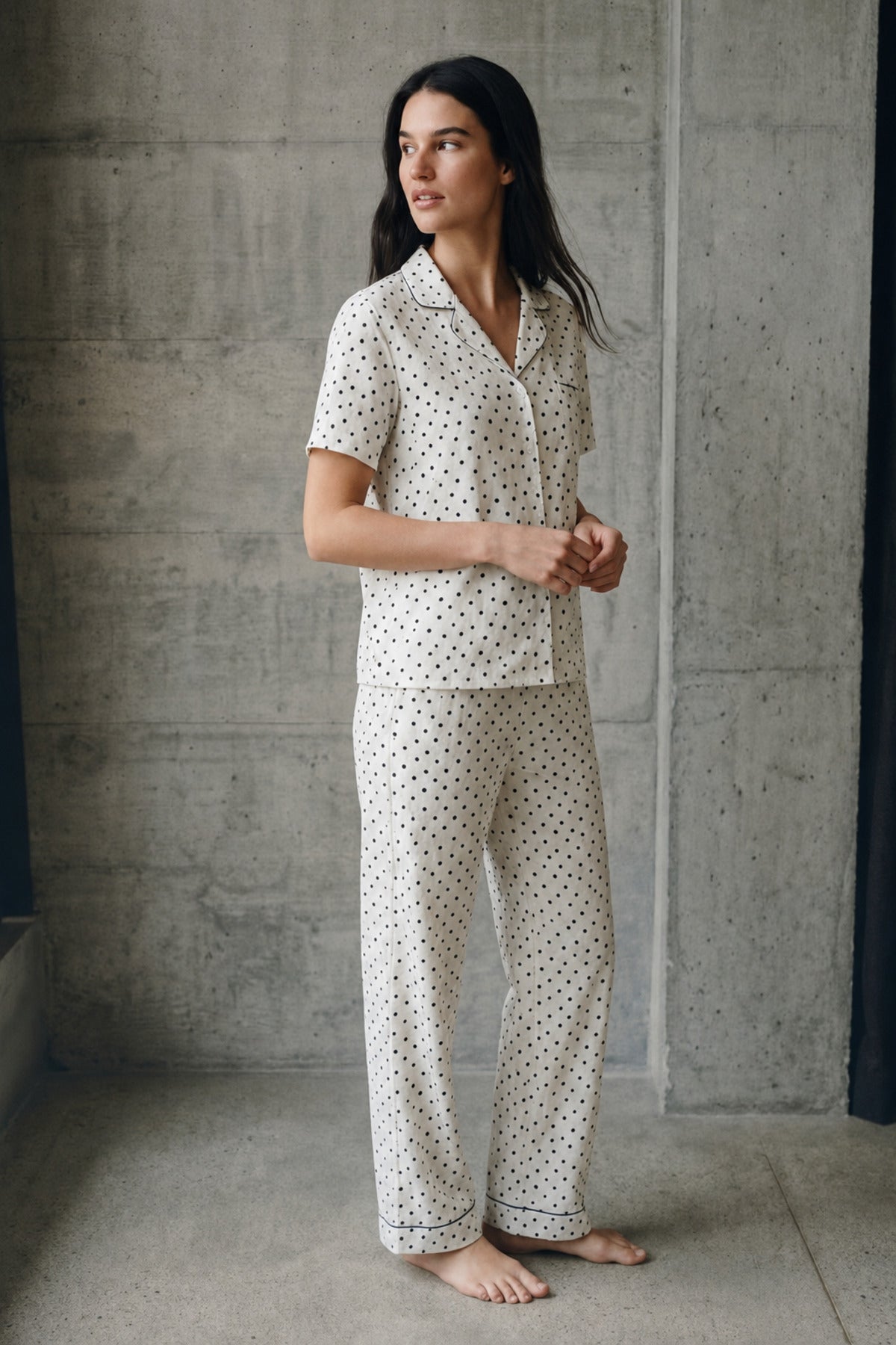 V Yaka Düğmeli Casual Pijama Takımı
