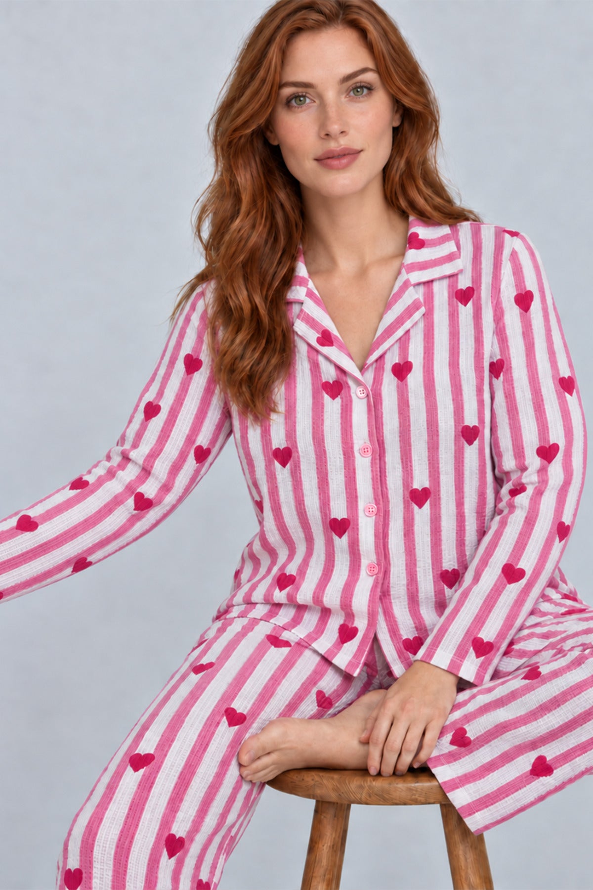 Kadın Uzun Kollu Gömlek Yaka Çizgili Kalpli Pijama Takımı 4770