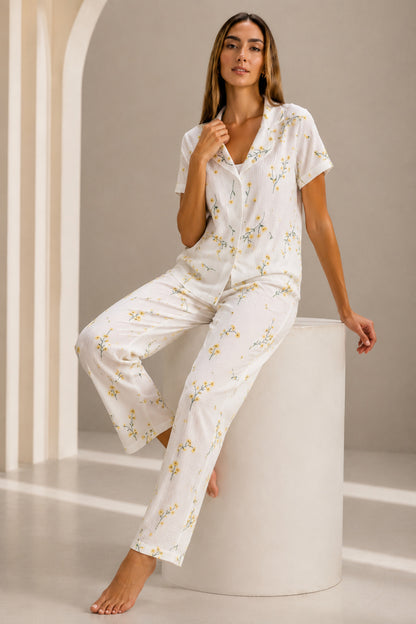 Kadın Kısa Kol Rahat Kalıp Şık Pijama Takımı