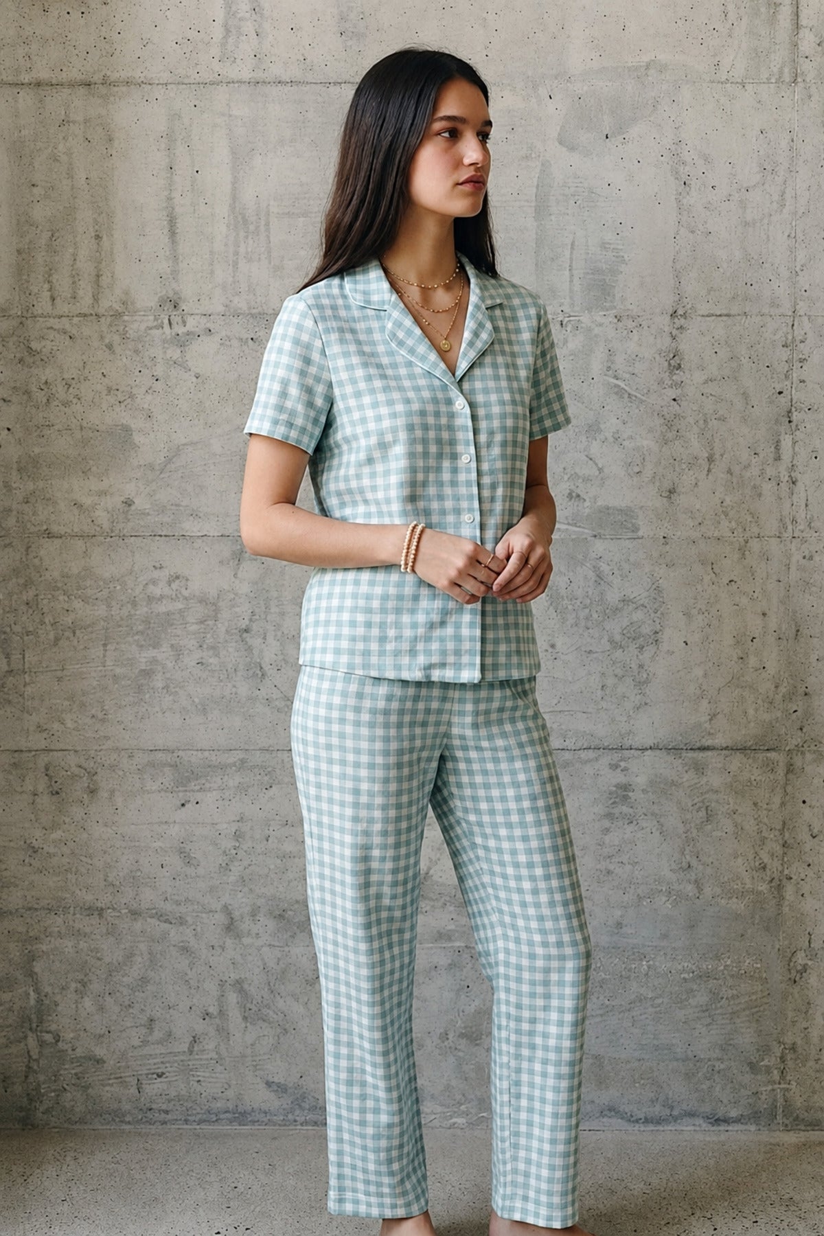 V Yaka Düğmeli Casual Pijama Takımı