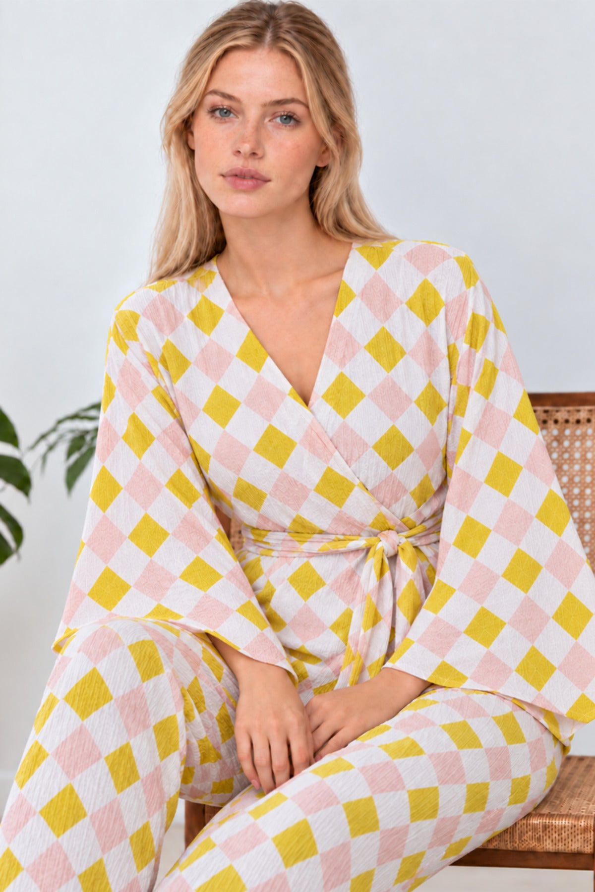 Kadın Kruvaze Kuşaklı İkili Pijama Takımı 4803
