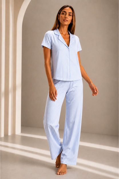 Kadın Kısa Kol Rahat Kalıp Şık Pijama Takımı