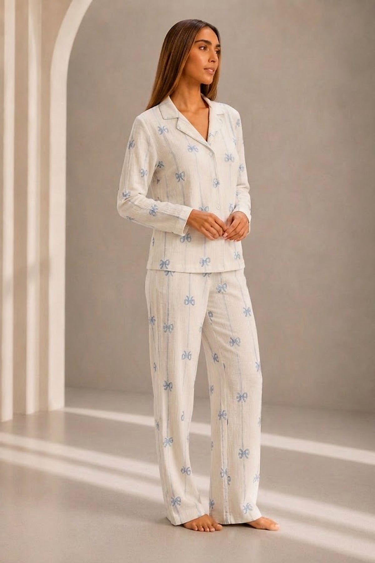 Kadın Önden Düğmeli Uzun Kollu Alt Üst Pijama Takımı