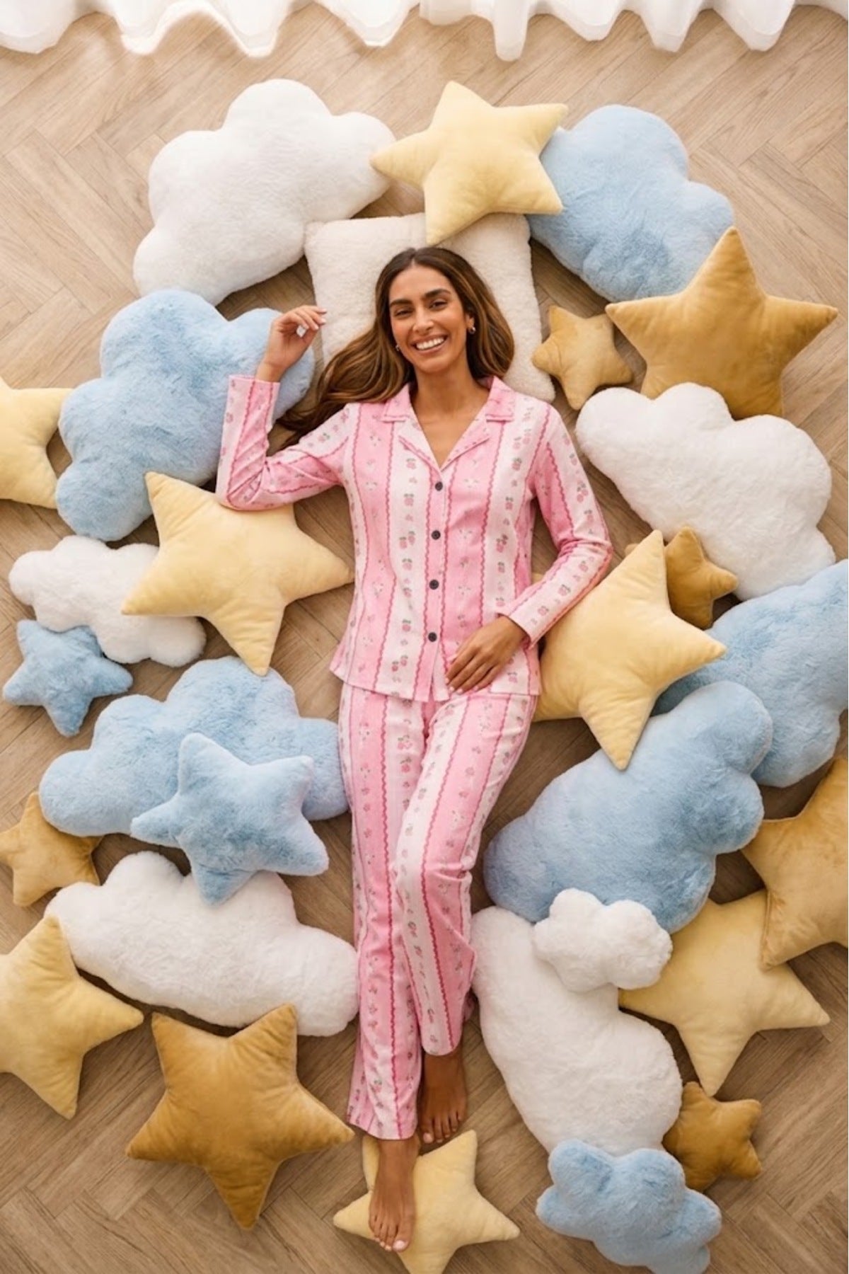 Kadın Önden Düğmeli Uzun Kollu Alt Üst Pijama Takımı