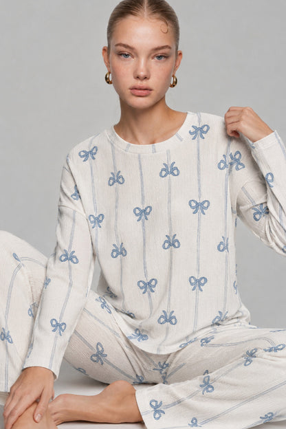 Kadın Desenli Nefes Alan Pijama Takımı 4694