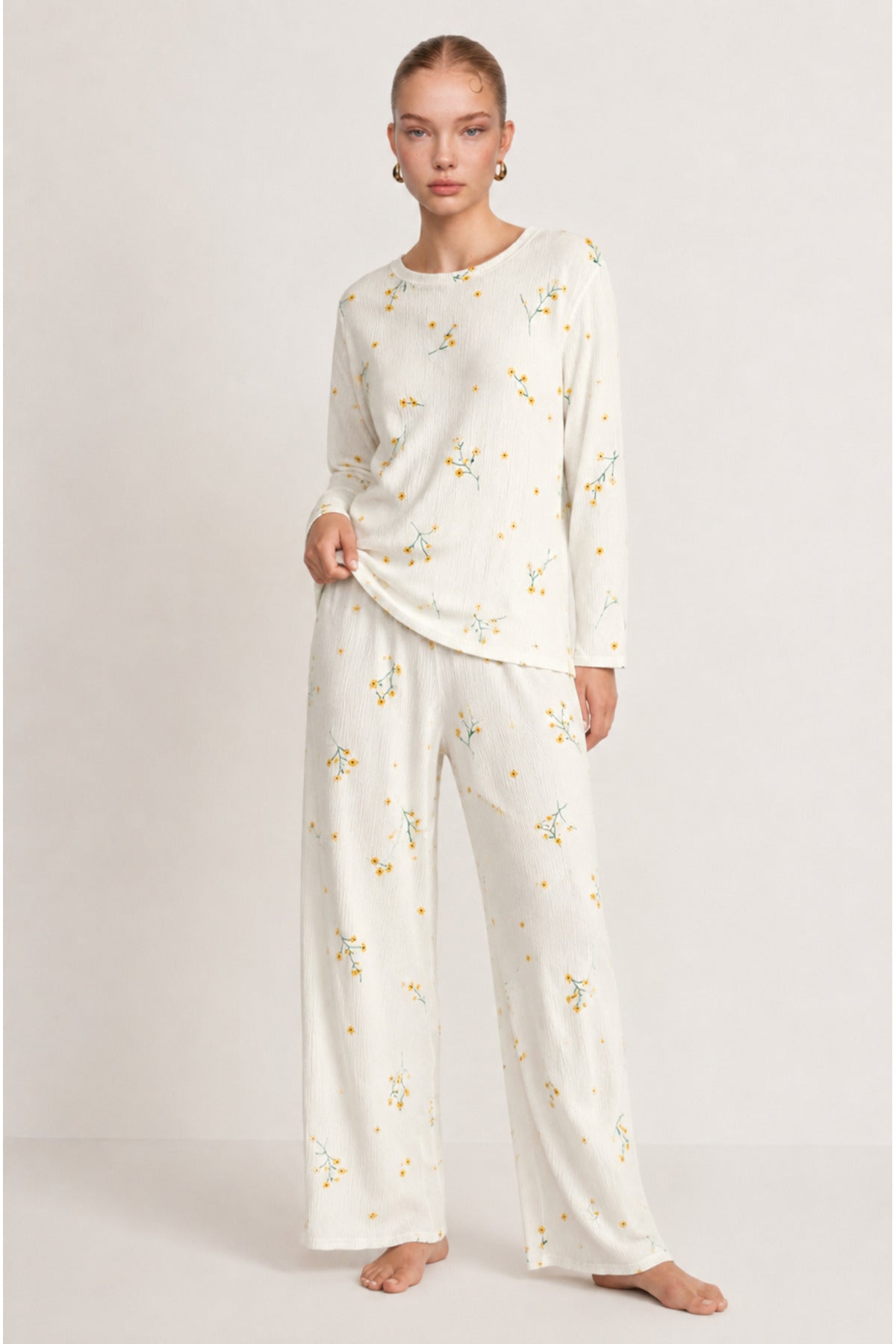 Kadın Desenli Uzun Kollu Pijama Takımı 4722