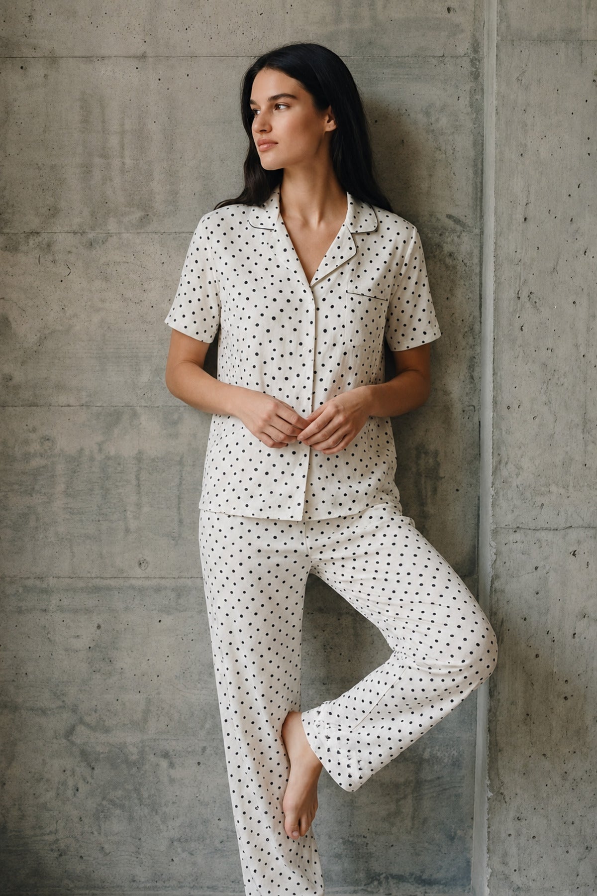 V Yaka Düğmeli Casual Pijama Takımı
